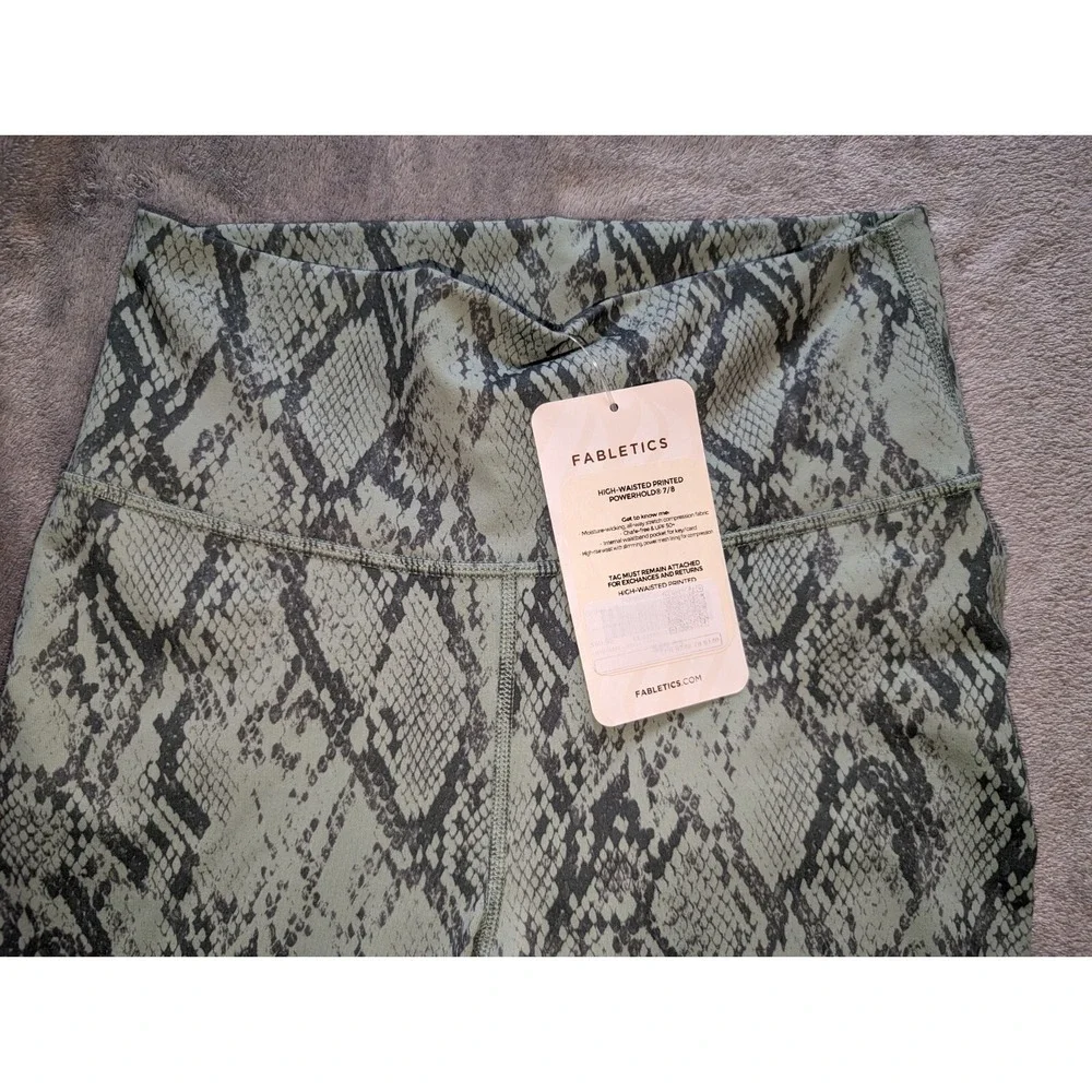 NWT 7/8 Fabletics Green Snake Skin Print PowerHold Athletic Yoga High Waisted S